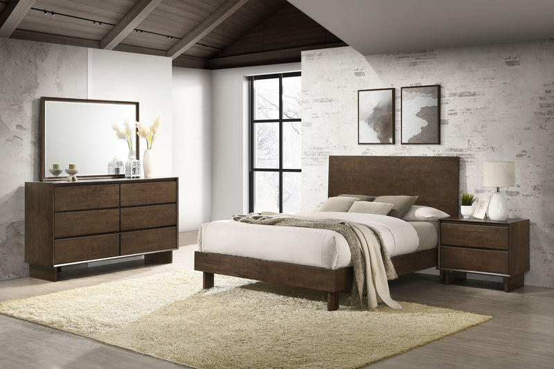 Glenwood 4 & 5 Piece Bedroom Set Eastren king & Queen - Furniture Now (CA)