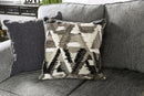 DELGADA Loveseat