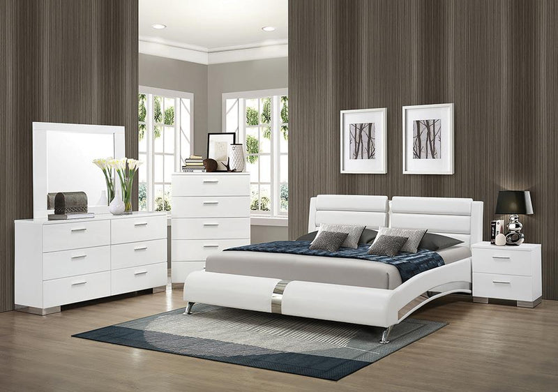 Jeremaine 5-piece Queen Bedroom Set Glossy White - Furniture Now (CA)