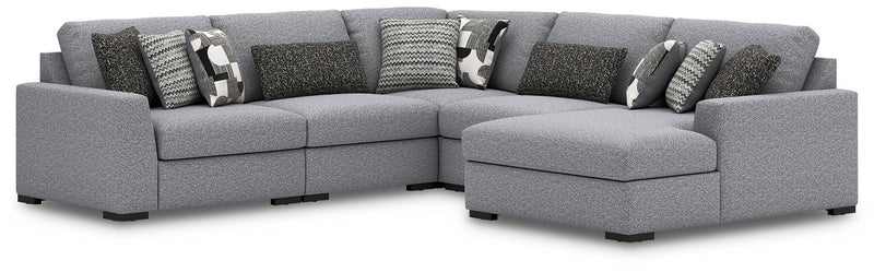 Bealton Sectional with Chaise - Furniture Now (CA)