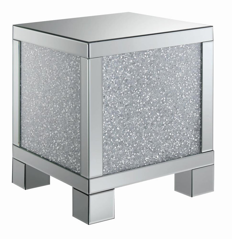 Gillian Square End Table Silver and Clear Mirror - Furniture Now (CA)