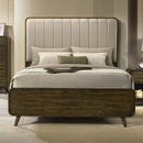 Eastlin E.King Bed