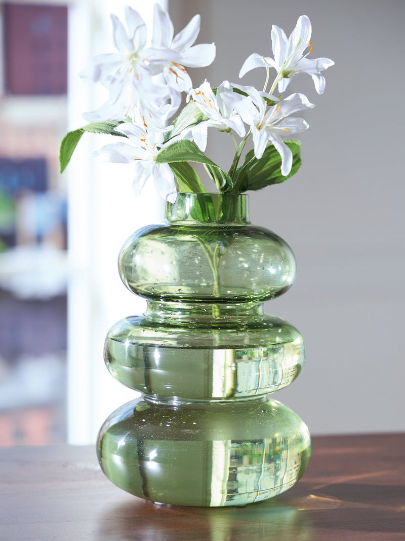 Renethorne Vase - Furniture Now (CA)