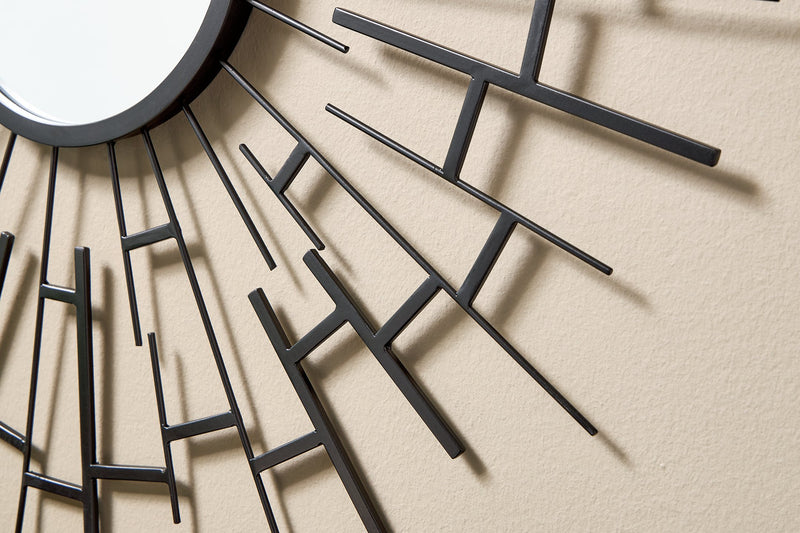 Garrenworth Accent Mirror - Furniture Now (CA)