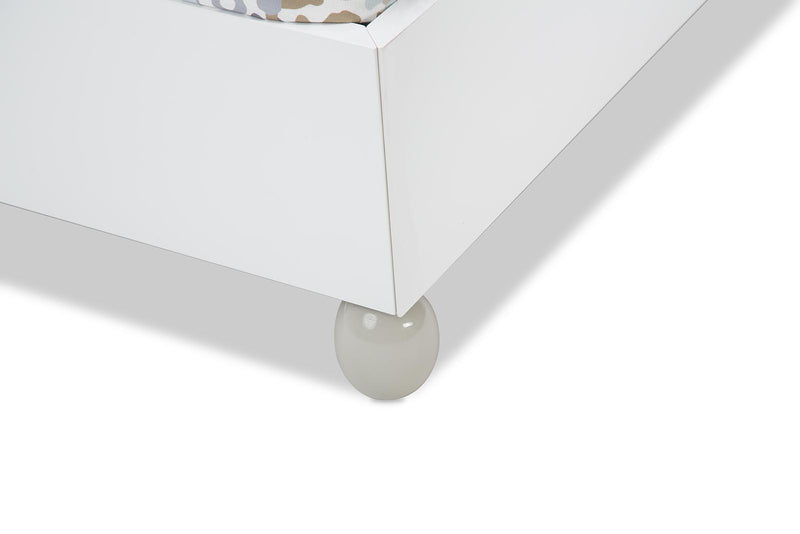 Sky Tower King Upholstered Platform Bed in White Cloud - Furniture Now (CA)