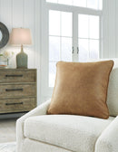 Cortnie Pillow - Furniture Now (CA)