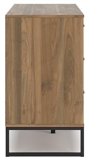 Deanlow Bedroom Package - Furniture Now (CA)