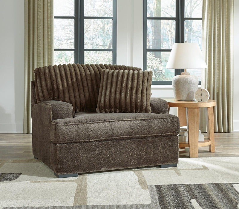 Aylesworth Oversized Chair - Furniture Now (CA)