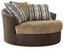 Alesbury Oversized Swivel Accent Chair - Furniture Now (CA)