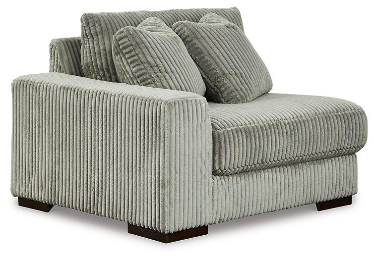 Lindyn Sectional with Chaise - Furniture Now (CA)