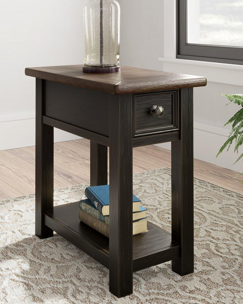 Tyler Creek End Table Set - Furniture Now (CA)