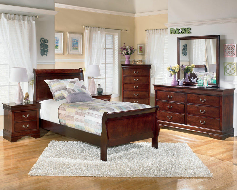 Alisdair Bedroom Set - Furniture Now (CA)