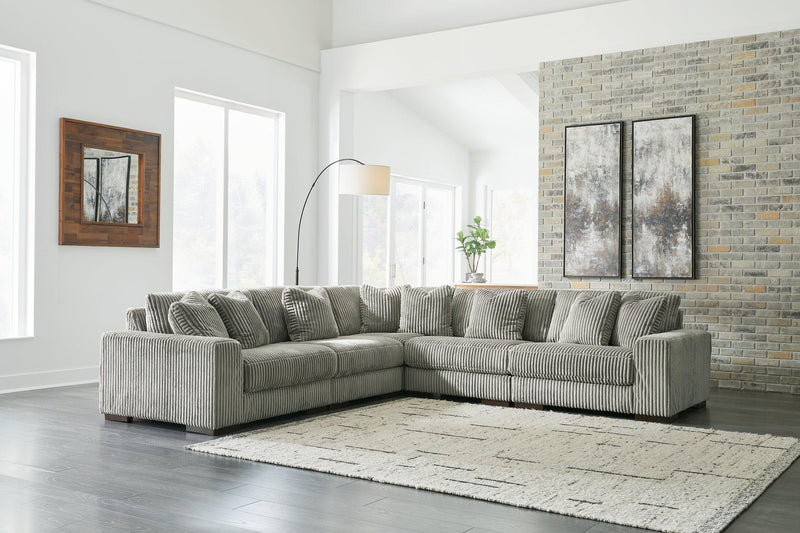 Lindyn Sectional - Furniture Now (CA)