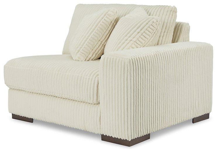 Lindyn Sectional with Chaise - Furniture Now (CA)