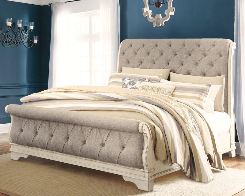 Realyn Bedroom Set - Furniture Now (CA)