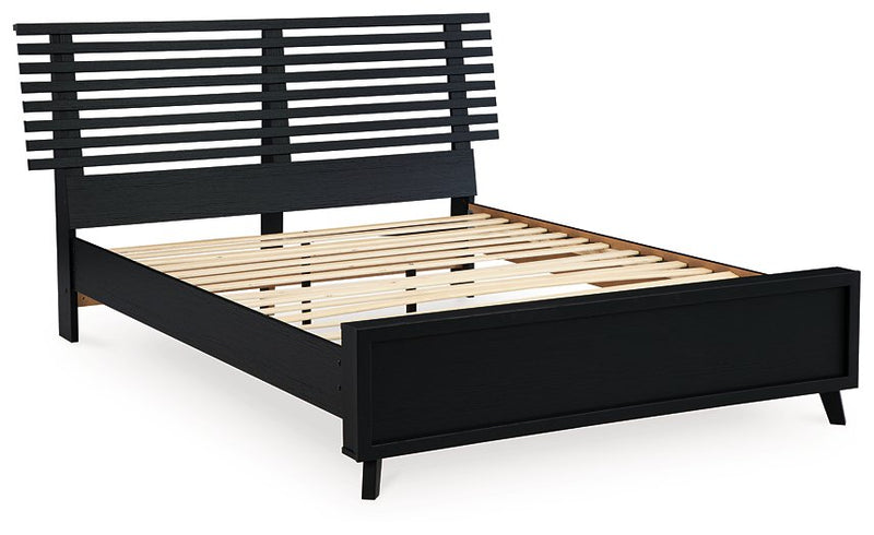 Danziar Slat Bed - Furniture Now (CA)