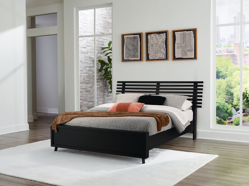 Danziar Slat Bed - Furniture Now (CA)