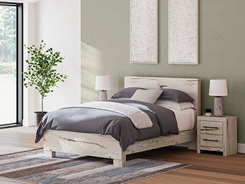 Lawroy Bed - Furniture Now (CA)
