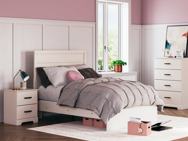 Stelsie Bed - Furniture Now (CA)