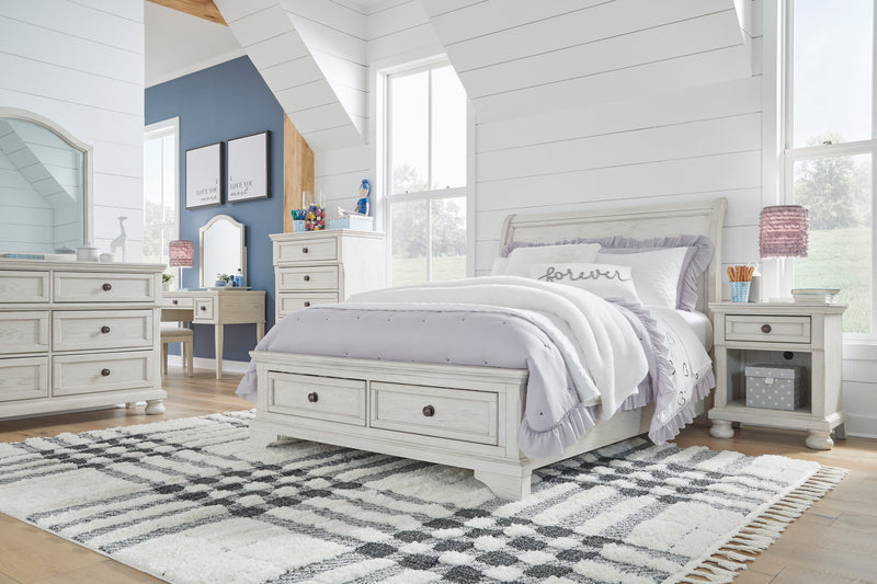 Robbinsdale Queen Sleigh Bedroom Package