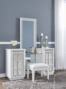 Chalanna Vanity with Mirror - Furniture Now (CA)