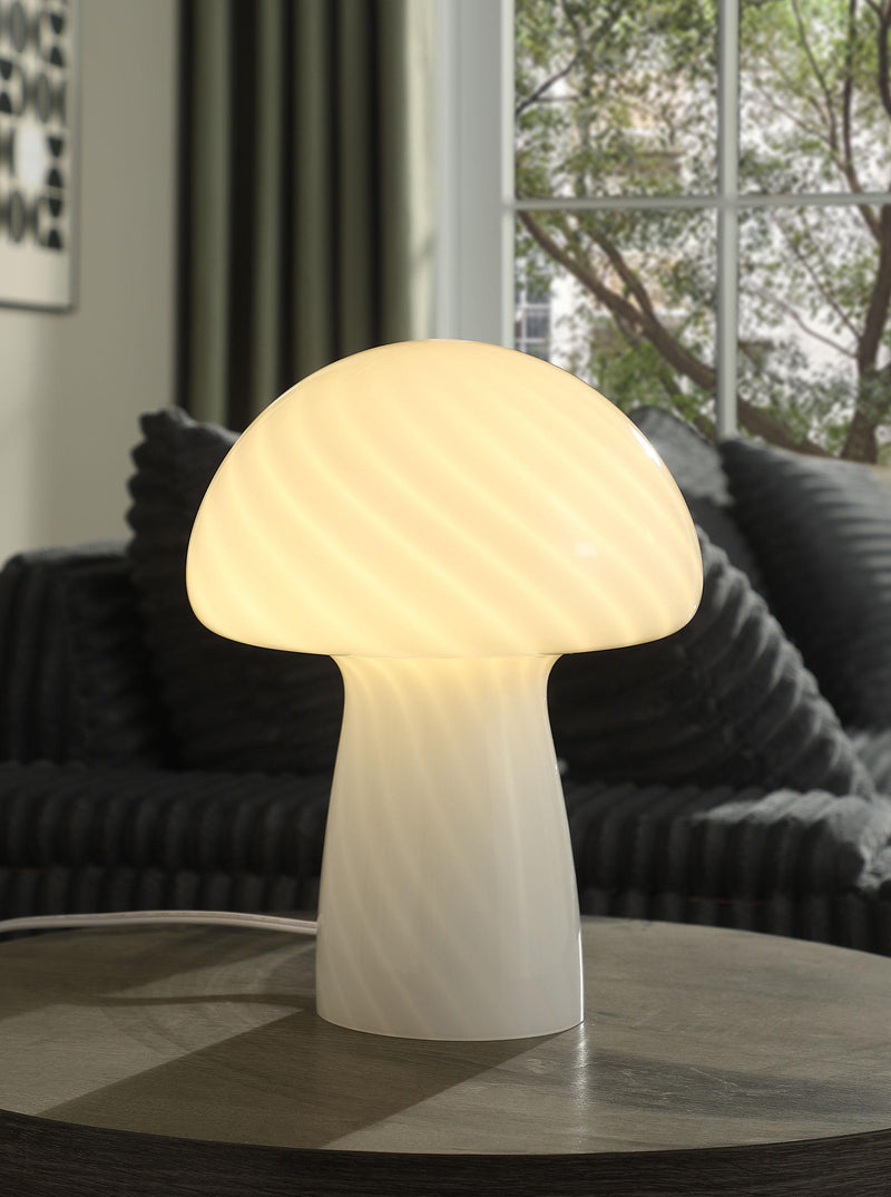 Kanaby Table Lamps - Furniture Now (CA)