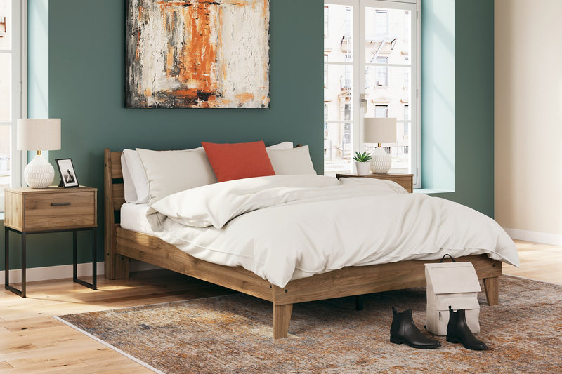 Deanlow Bed - Furniture Now (CA)
