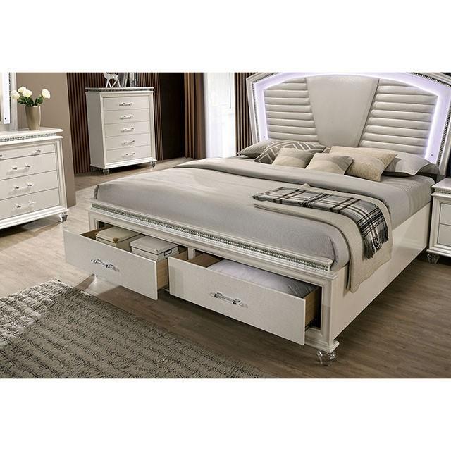 MADDIE E.King Bed