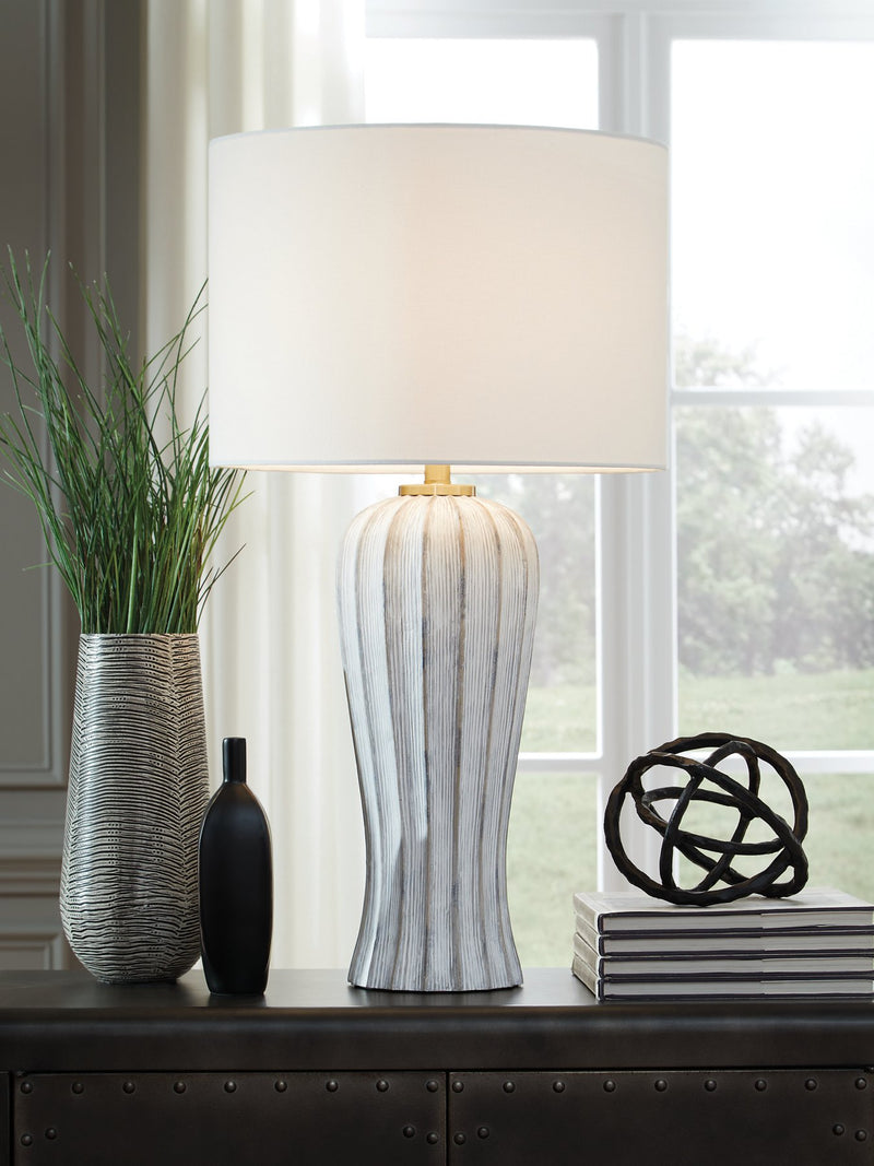 Lanwell Table Lamp - Furniture Now (CA)