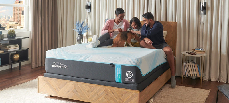 Tempur-Pedic LUXEbreeze Medium Hybrid