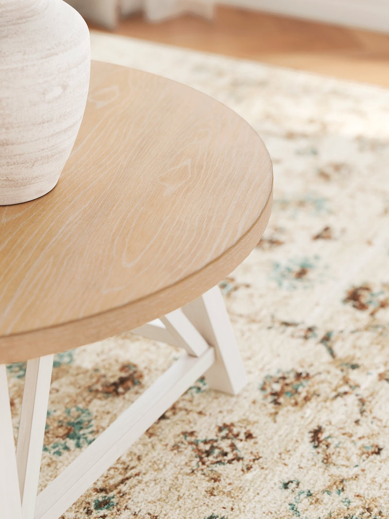 Fawndell Table (Set of 3) - Furniture Now (CA)