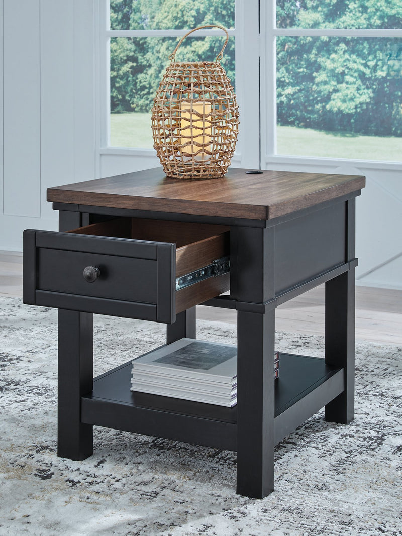 Wildenauer End Table - Furniture Now (CA)