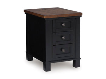 Wildenauer Chairside End Table - Furniture Now (CA)