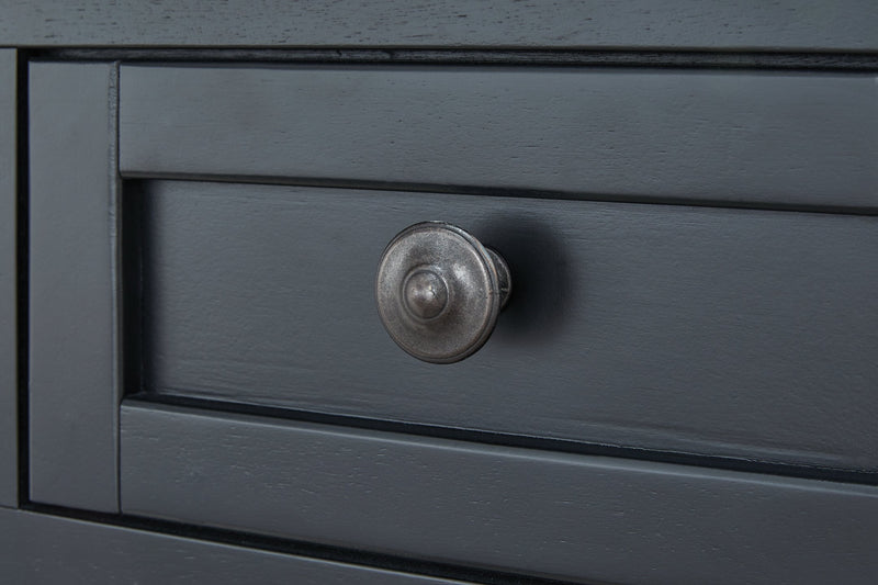 Wildenauer Chairside End Table - Furniture Now (CA)